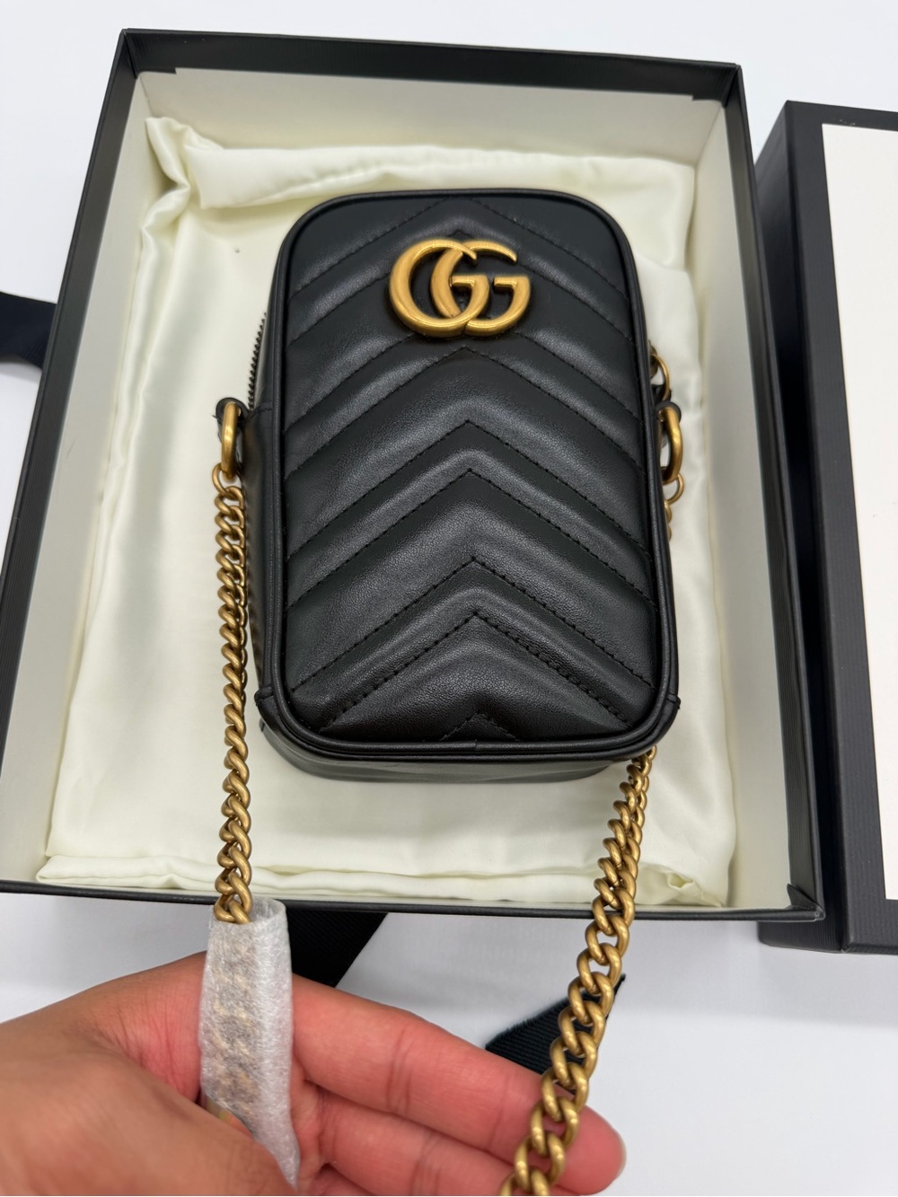 🆕 in Box Gucci Black Chevron Leather Mini Crossbody with Gold GG - Picture 7 of 11